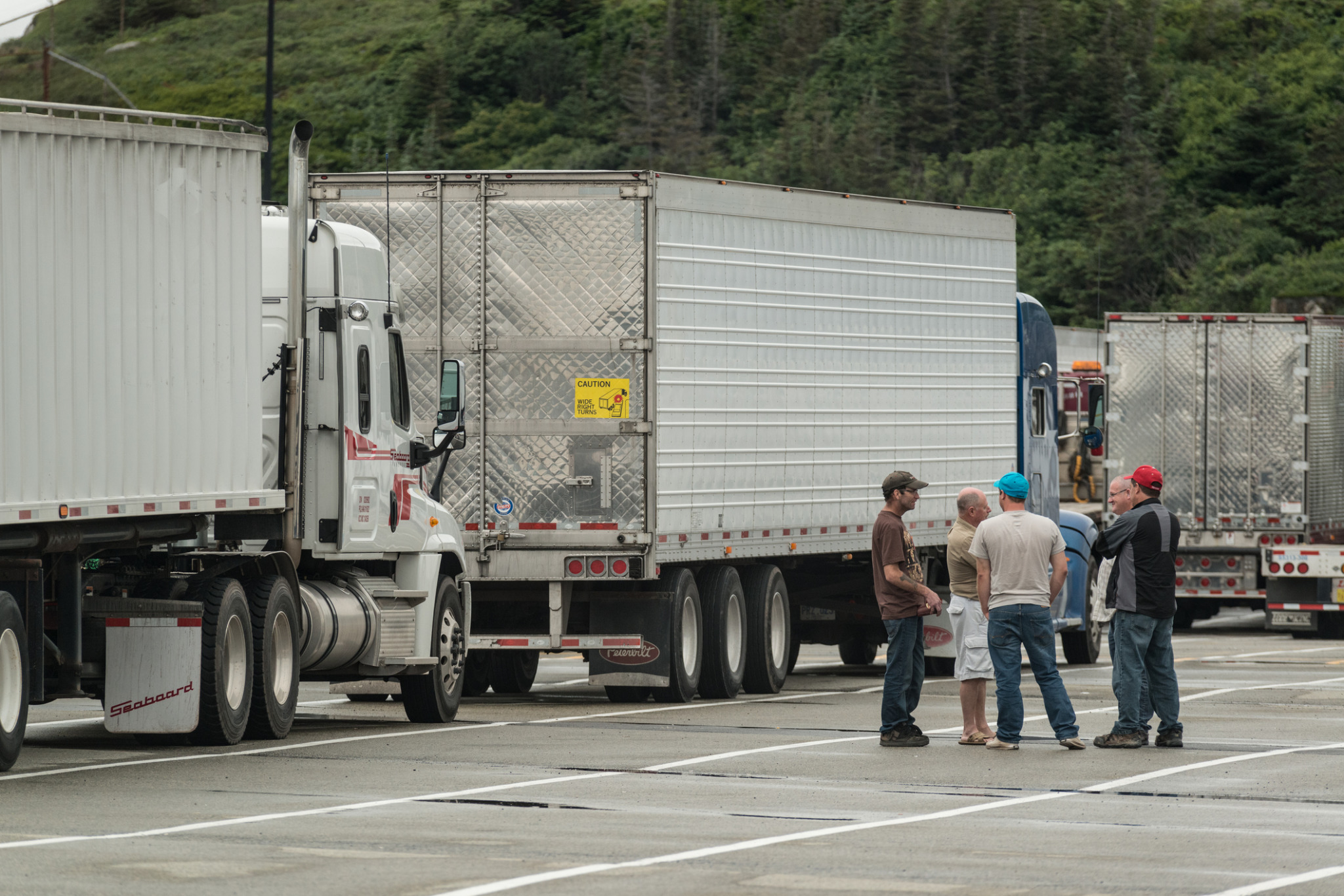 Update – Vaccine Mandate for Canadian Truck Drivers