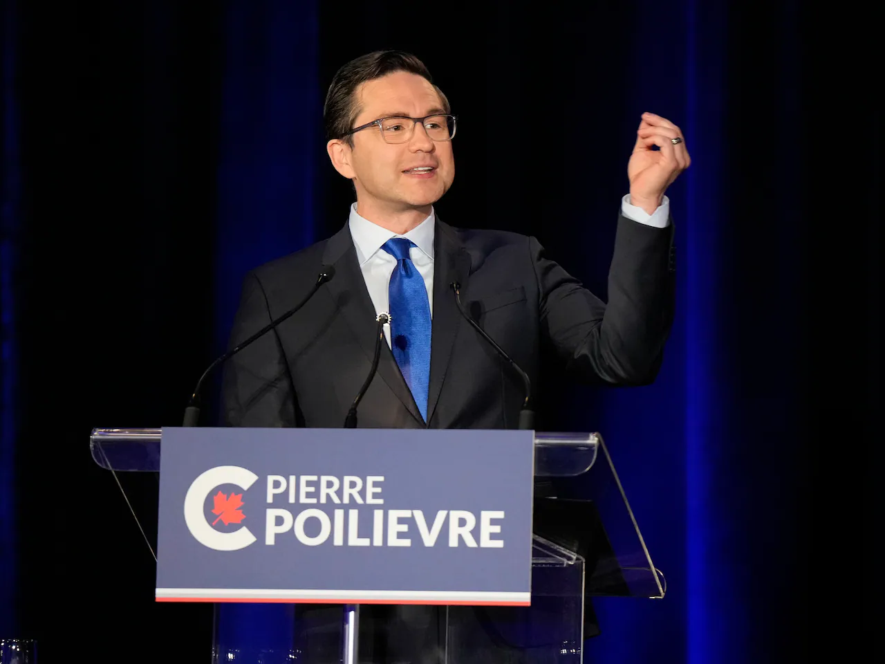 Pierre Poilievre wants to pass a law making it illegal to impose vaccine mandates