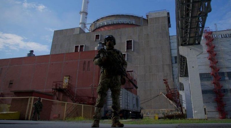 Troops guard the Nuclear Facility in Ukraine Lost Power