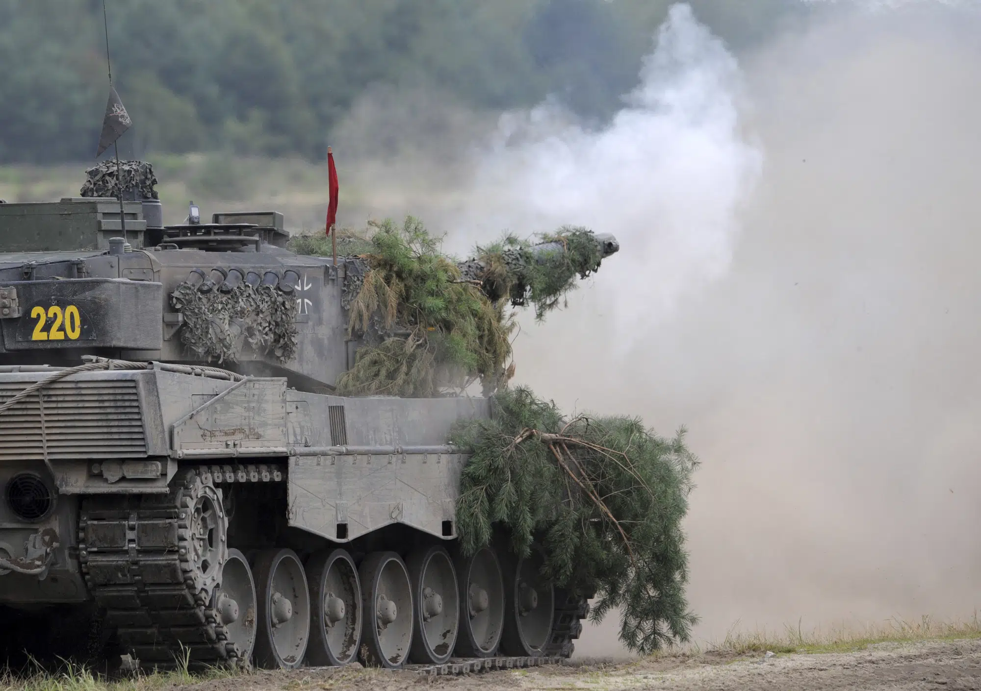 Biden to deploy 31 of its most advanced combat tanks to Ukraine
