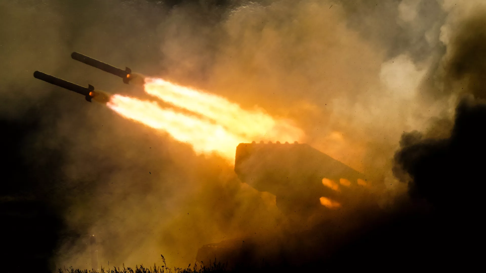 Unveiling the Power of the Russian TOS-2 Thermobaric Launcher